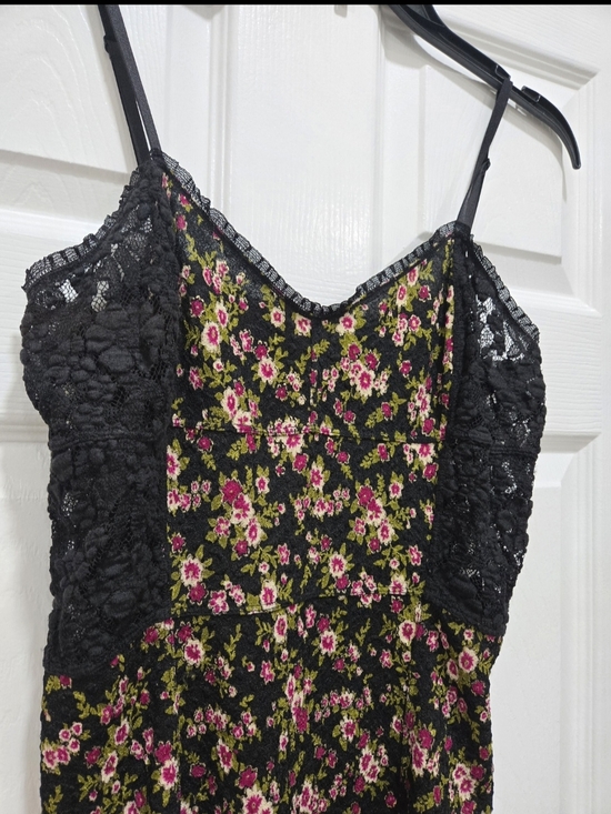 Free People Tops - Free People Black Floral Lace-Trim Cami